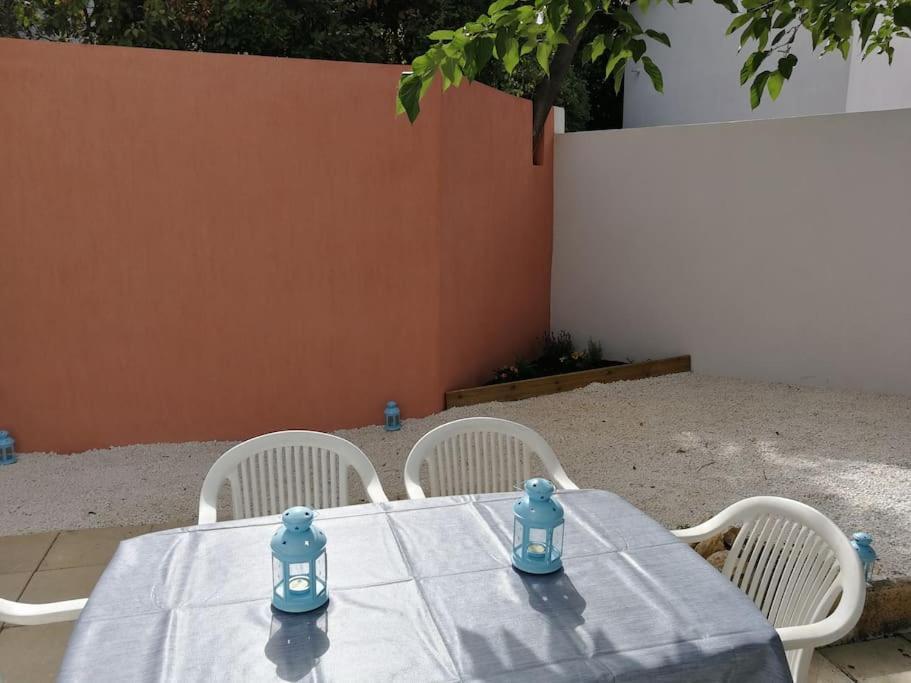Villa Au Calme Avec Exterieur Et Parking Gratuit Aux Portes D'Aix Et Marseille Emplacement Ideal Exterior photo
