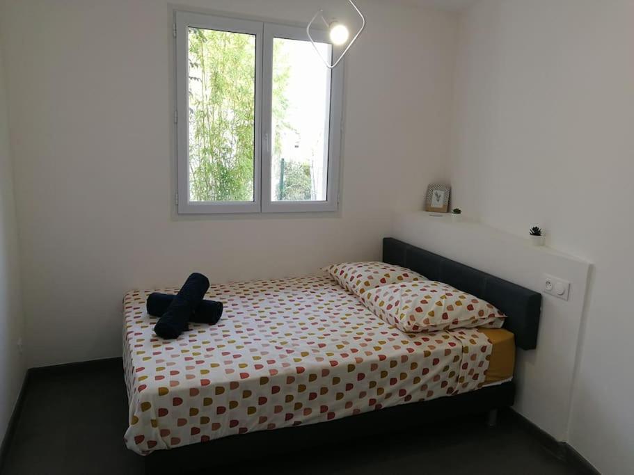 Villa Au Calme Avec Exterieur Et Parking Gratuit Aux Portes D'Aix Et Marseille Emplacement Ideal Exterior photo